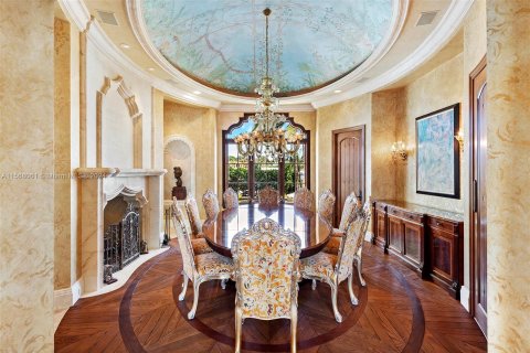 Villa ou maison à vendre à Fort Lauderdale, Floride: 8 chambres, 1139.17 m2 № 1117175 - photo 15