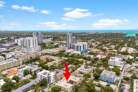 Condominio en venta en Hollywood, Florida, 1 dormitorio, 60.39 m2 № 1306378 - foto 25