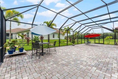 Villa ou maison à vendre à Kissimmee, Floride: 4 chambres, 305.83 m2 № 1287650 - photo 6