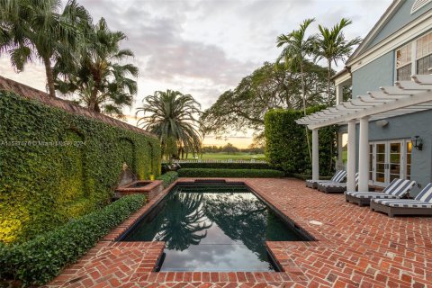 Casa en venta en Coral Gables, Florida, 5 dormitorios, 511.52 m2 № 993839 - foto 3