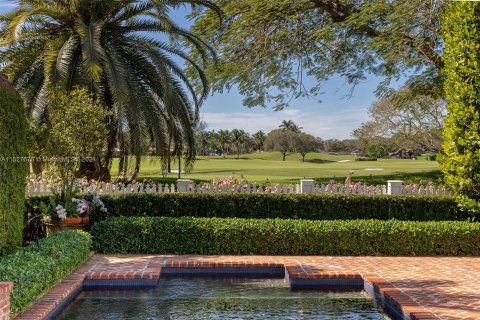 Casa en venta en Coral Gables, Florida, 5 dormitorios, 511.52 m2 № 993839 - foto 22