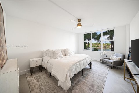 Condo in Miami Beach, Florida, 2 bedrooms  № 1309336 - photo 19