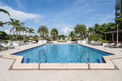 Copropriété à vendre à Miami Beach, Floride: 2 chambres, 110.55 m2 № 1309336 - photo 24