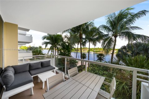 Condominio en venta en Miami Beach, Florida, 2 dormitorios, 110.55 m2 № 1309336 - foto 11