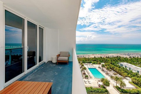Condominio en alquiler en Miami Beach, Florida, 1 dormitorio, 83.61 m2 № 25595 - foto 24