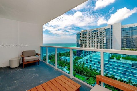 Condominio en alquiler en Miami Beach, Florida, 1 dormitorio, 83.61 m2 № 25595 - foto 23