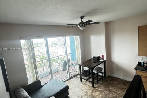 Copropriété à vendre à Miami, Floride: 1 chambre, 55.28 m2 № 1380273 - photo 9