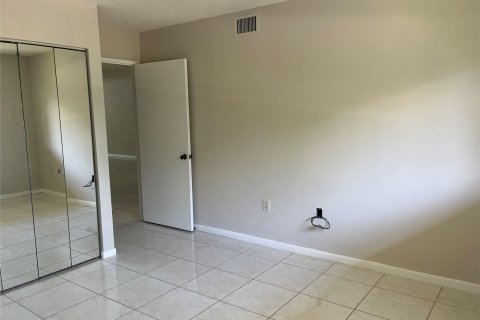 Copropriété à vendre à Delray Beach, Floride: 2 chambres, 125.23 m2 № 1187014 - photo 4