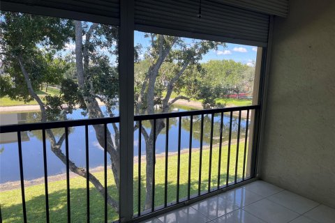 Copropriété à vendre à Delray Beach, Floride: 2 chambres, 125.23 m2 № 1187014 - photo 2