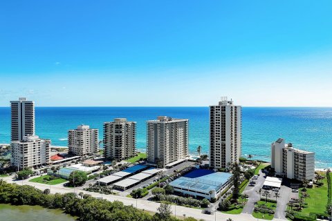 Condominio en venta en Riviera Beach, Florida, 1 dormitorio, 83.61 m2 № 1188728 - foto 7