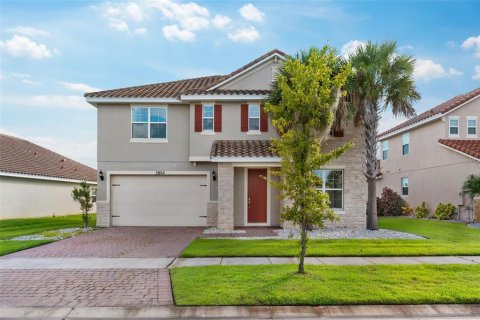 House in BELLALAGO in Kissimmee, Florida 5 bedrooms, 261.43 sq.m. № 1349609 - photo 2