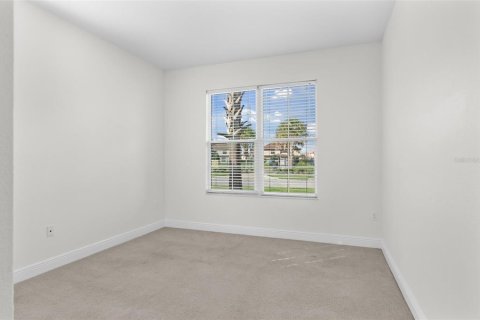 Villa ou maison à vendre à Kissimmee, Floride: 5 chambres, 261.43 m2 № 1349609 - photo 15