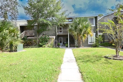 Copropriété à vendre à Orlando, Floride: 2 chambres, 105.82 m2 № 1422432 - photo 1