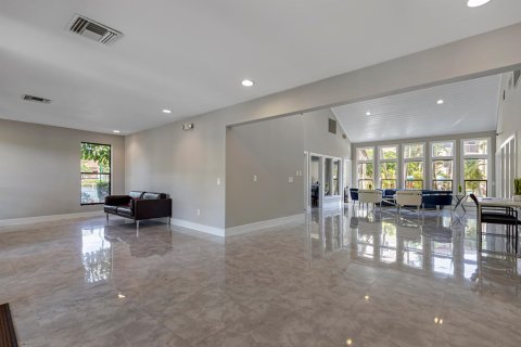 Copropriété à vendre à Pompano Beach, Floride: 1 chambre, 55.74 m2 № 1120020 - photo 18