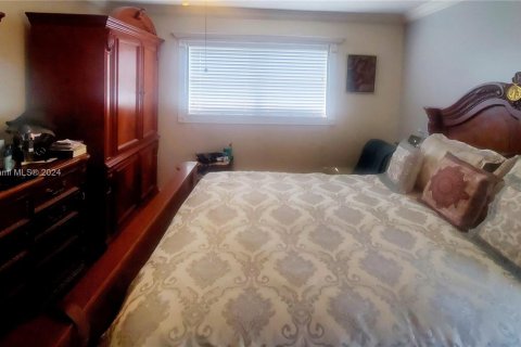 Condo in Sunrise, Florida, 2 bedrooms  № 1309364 - photo 23