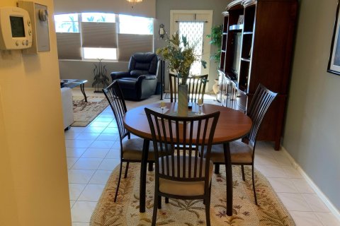 Condo in Boca Raton, Florida, 1 bedroom  № 979115 - photo 3