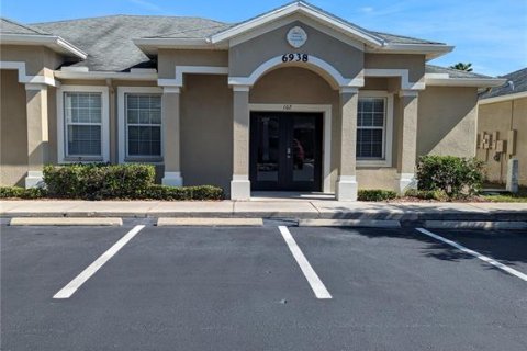 Immobilier commercial à vendre à Tampa, Floride: 293.57 m2 № 1308952 - photo 11