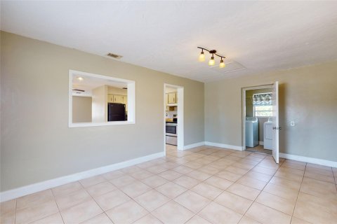 Casa en venta en Vero Beach, Florida, 3 dormitorios, 133.97 m2 № 996136 - foto 16