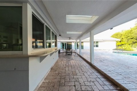 Casa en venta en Coral Springs, Florida, 4 dormitorios, 402.36 m2 № 517462 - foto 1
