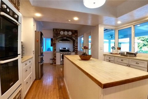 Casa en venta en Coral Springs, Florida, 4 dormitorios, 402.36 m2 № 517462 - foto 16