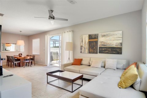 Adosado en venta en Kissimmee, Florida, 4 dormitorios, 177.16 m2 № 1300479 - foto 9