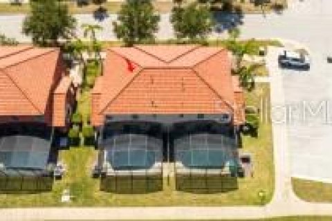 Adosado en venta en Kissimmee, Florida, 4 dormitorios, 177.16 m2 № 1300479 - foto 25