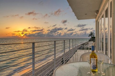 Villa ou maison à louer à Nokomis, Floride: 2 chambres, 162.58 m2 № 464723 - photo 29