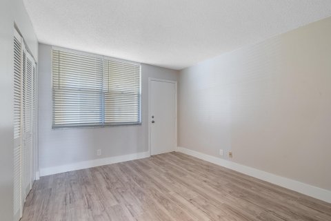 Copropriété à vendre à Pompano Beach, Floride: 2 chambres, 96.15 m2 № 1121041 - photo 21