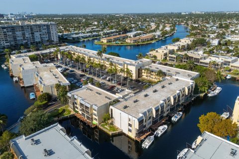 Condo in Pompano Beach, Florida, 2 bedrooms  № 1121041 - photo 18