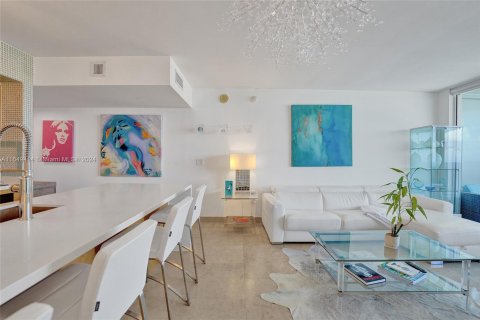 Copropriété à vendre à Hallandale Beach, Floride: 1 chambre, 78.41 m2 № 1333341 - photo 29