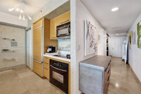 Copropriété à vendre à Hallandale Beach, Floride: 1 chambre, 78.41 m2 № 1333341 - photo 16