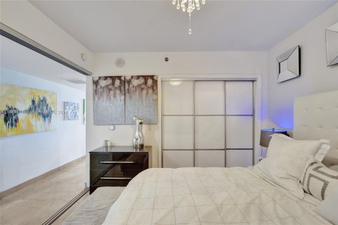 Copropriété à vendre à Hallandale Beach, Floride: 1 chambre, 78.41 m2 № 1333341 - photo 3