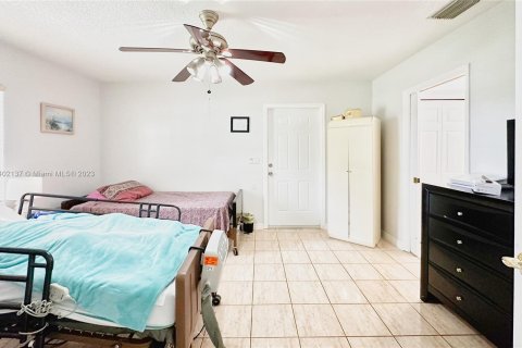 Купить виллу или дом в Хомстед, Флорида 3 спальни, 216.65м2, № 549531 - фото 14