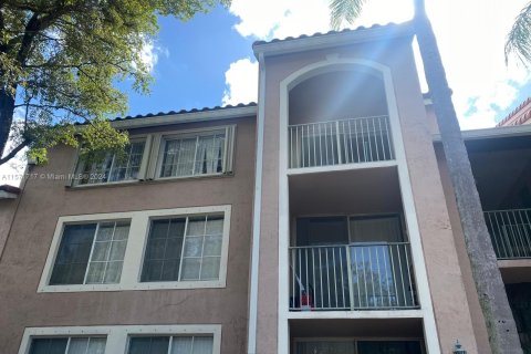 Condominio en venta en Miramar, Florida, 2 dormitorios, 75.9 m2 № 1132473 - foto 27