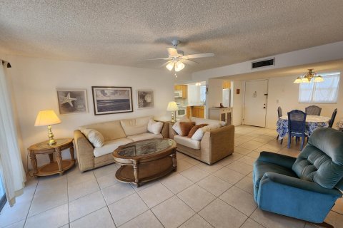 Condominio en venta en Palm Springs, Florida, 2 dormitorios, 87.7 m2 № 1133095 - foto 14