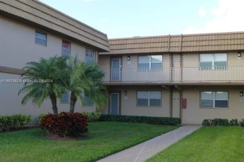 Condominio en venta en Delray Beach, Florida, 1 dormitorio, 66.89 m2 № 1383607 - foto 1