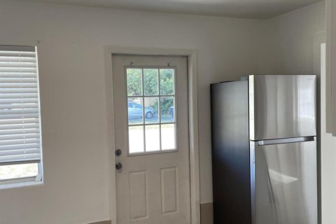 Appartement à louer à Fort Pierce, Floride: 1 chambre, 51.28 m2 № 1207564 - photo 5