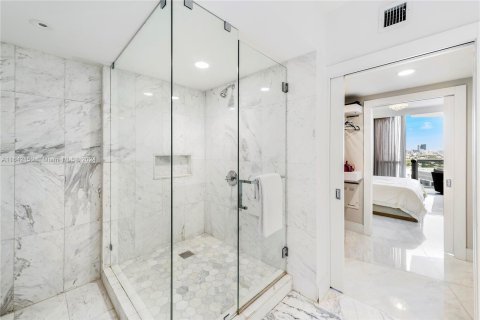 Copropriété à vendre à Miami Beach, Floride: 2 chambres, 130.06 m2 № 1321010 - photo 12