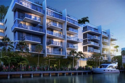 Condominio en venta en Bay Harbor Islands, Florida, 2 dormitorios, 102.75 m2 № 1185628 - foto 14