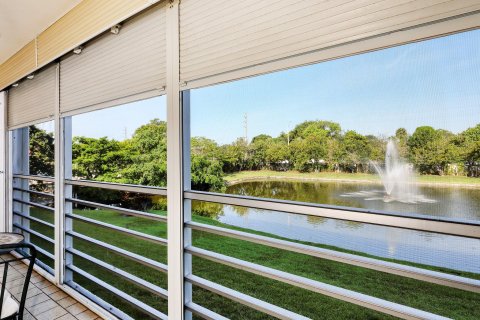 Condo in Coconut Creek, Florida, 1 bedroom  № 1186324 - photo 15