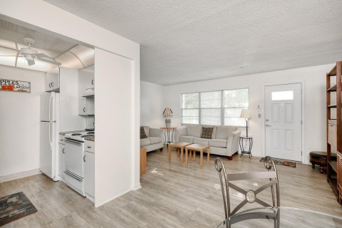 Condo in Coconut Creek, Florida, 1 bedroom  № 1186324 - photo 26