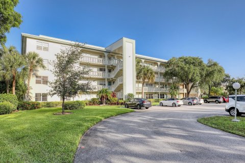 Condo in Coconut Creek, Florida, 1 bedroom  № 1186324 - photo 6