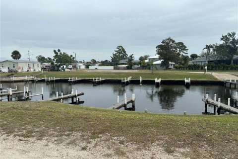 Terreno en venta en Englewood, Florida № 857920 - foto 5