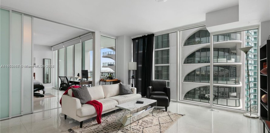 Condo in Miami, Florida, 1 bedroom  № 1348521