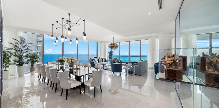 Condo in Sunny Isles Beach, Florida, 6 bedrooms  № 1408860