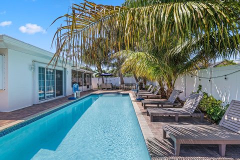 Casa en venta en Deerfield Beach, Florida, 4 dormitorios, 178 m2 № 1094082 - foto 26