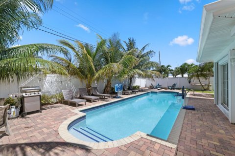Casa en venta en Deerfield Beach, Florida, 4 dormitorios, 178 m2 № 1094082 - foto 30