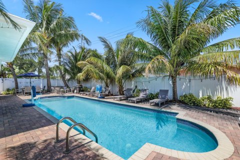 Casa en venta en Deerfield Beach, Florida, 4 dormitorios, 178 m2 № 1094082 - foto 28