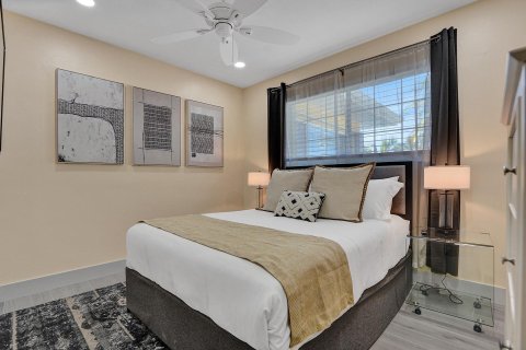 Casa en venta en Deerfield Beach, Florida, 4 dormitorios, 178 m2 № 1094082 - foto 13