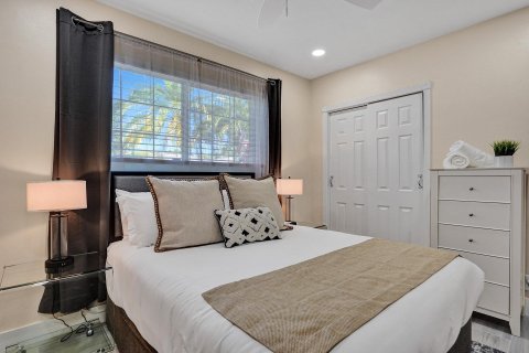 Casa en venta en Deerfield Beach, Florida, 4 dormitorios, 178 m2 № 1094082 - foto 14